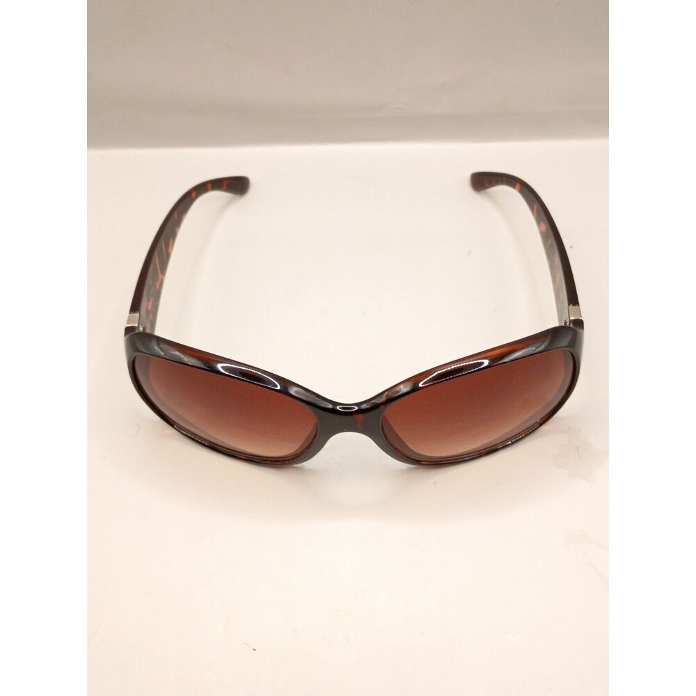 O by OSCAR de la Renta 1206 Womens Tortoise Butterfly Style Sunglasses - Picture 3 of 15